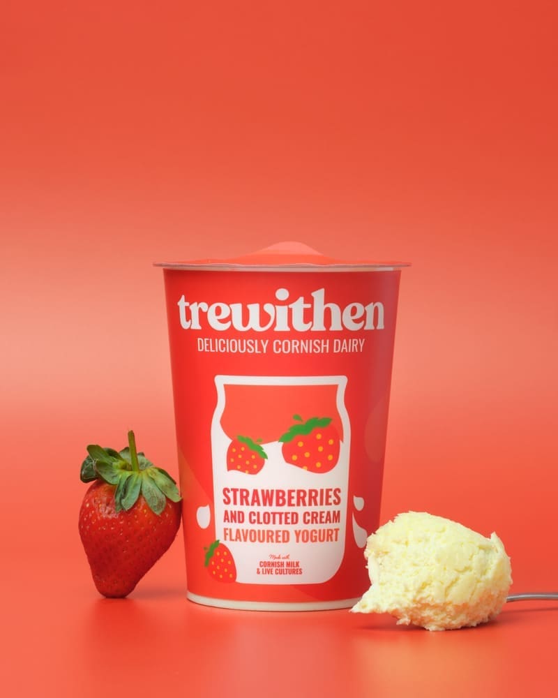 Strawberries and cream yoghurt product shoot