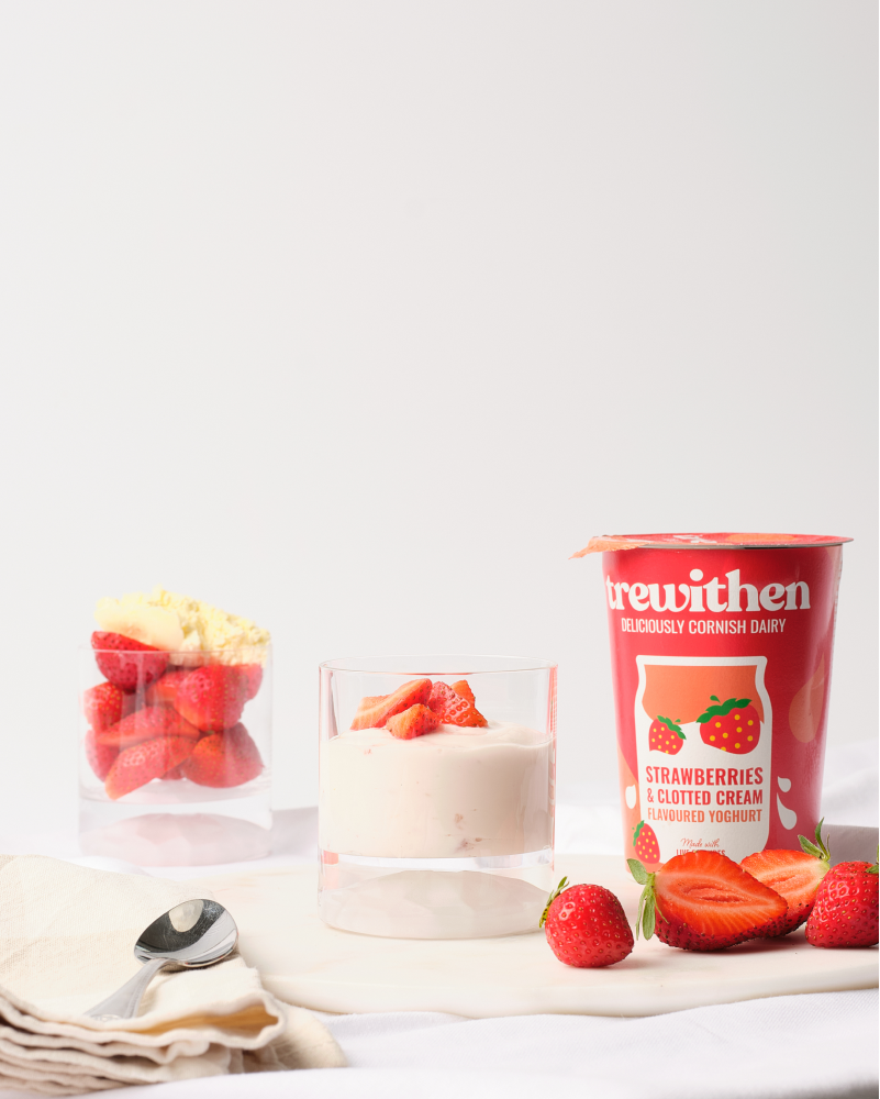 Trewithen Yoghurt Strawberries Cream